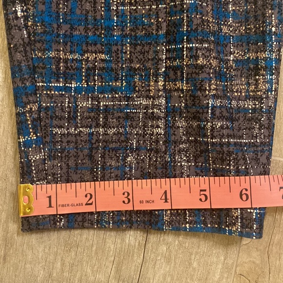 NWT- Studio by Torrid silky plaid pants - Picture 10 of 12